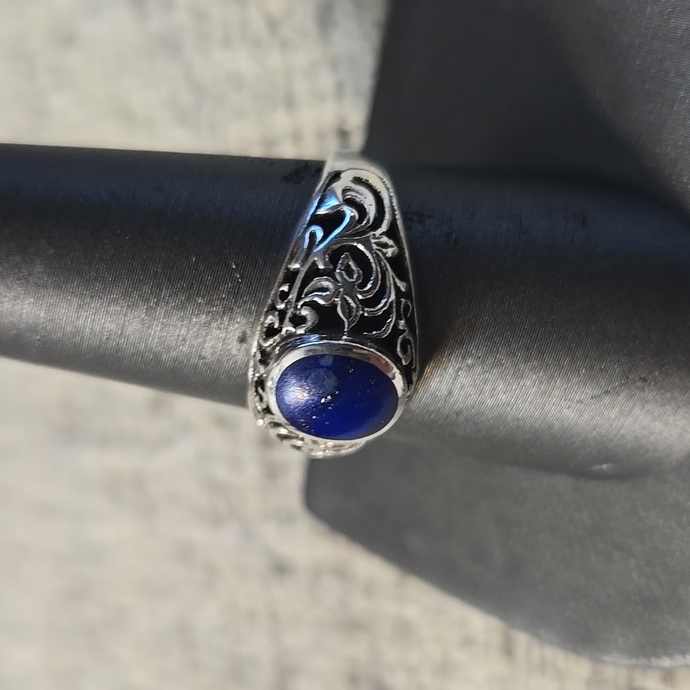 Elegant Sterling Silver Filligree and Blue Lapis Women's Ring Size 9